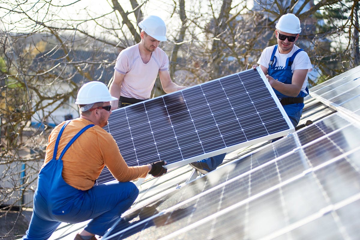 Installation af solceller på taget